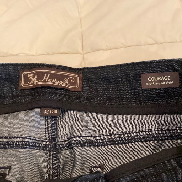 Mens 34 Heritage jeans NWT size 32/30 - Picture 1 of 5